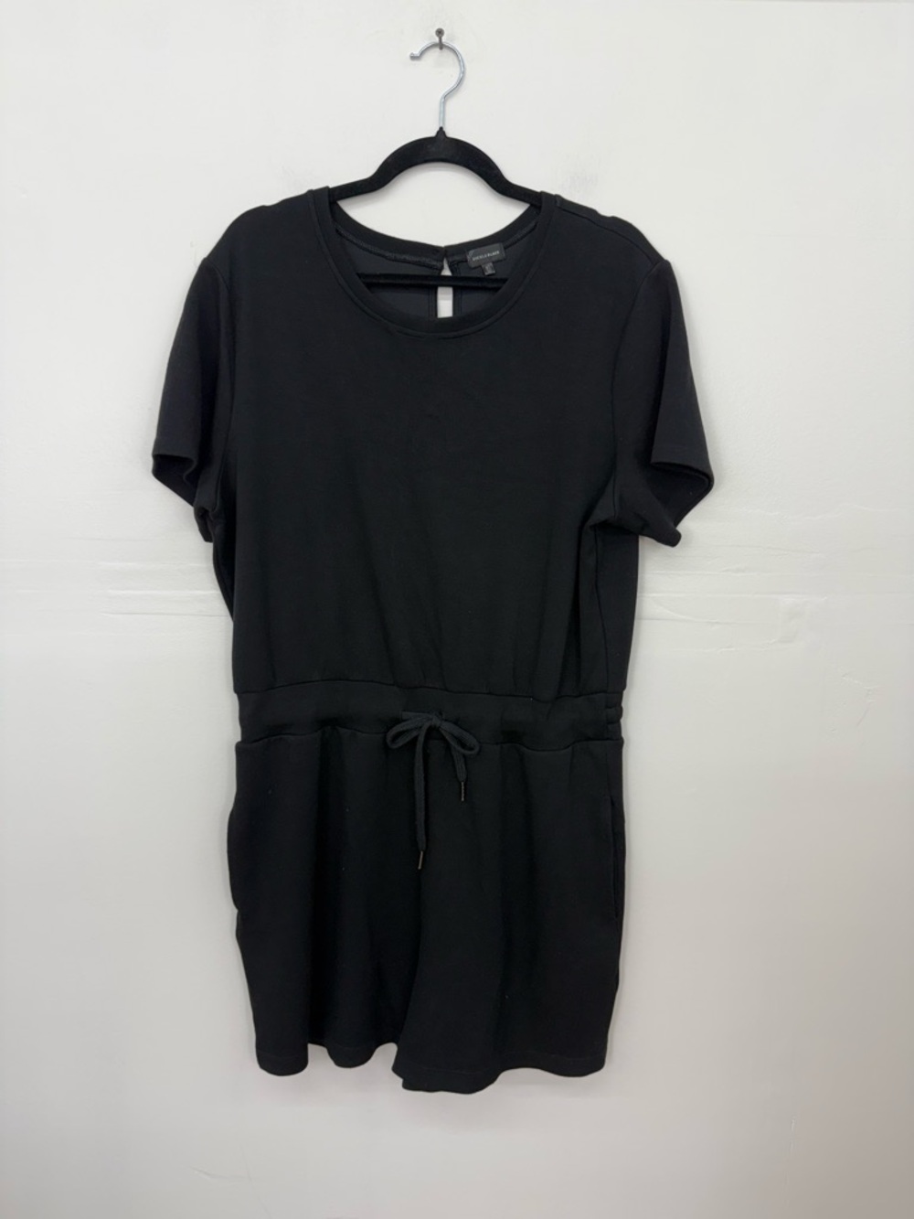 Buckle Black Short-Sleeve Drawstring Waist Romper A23
